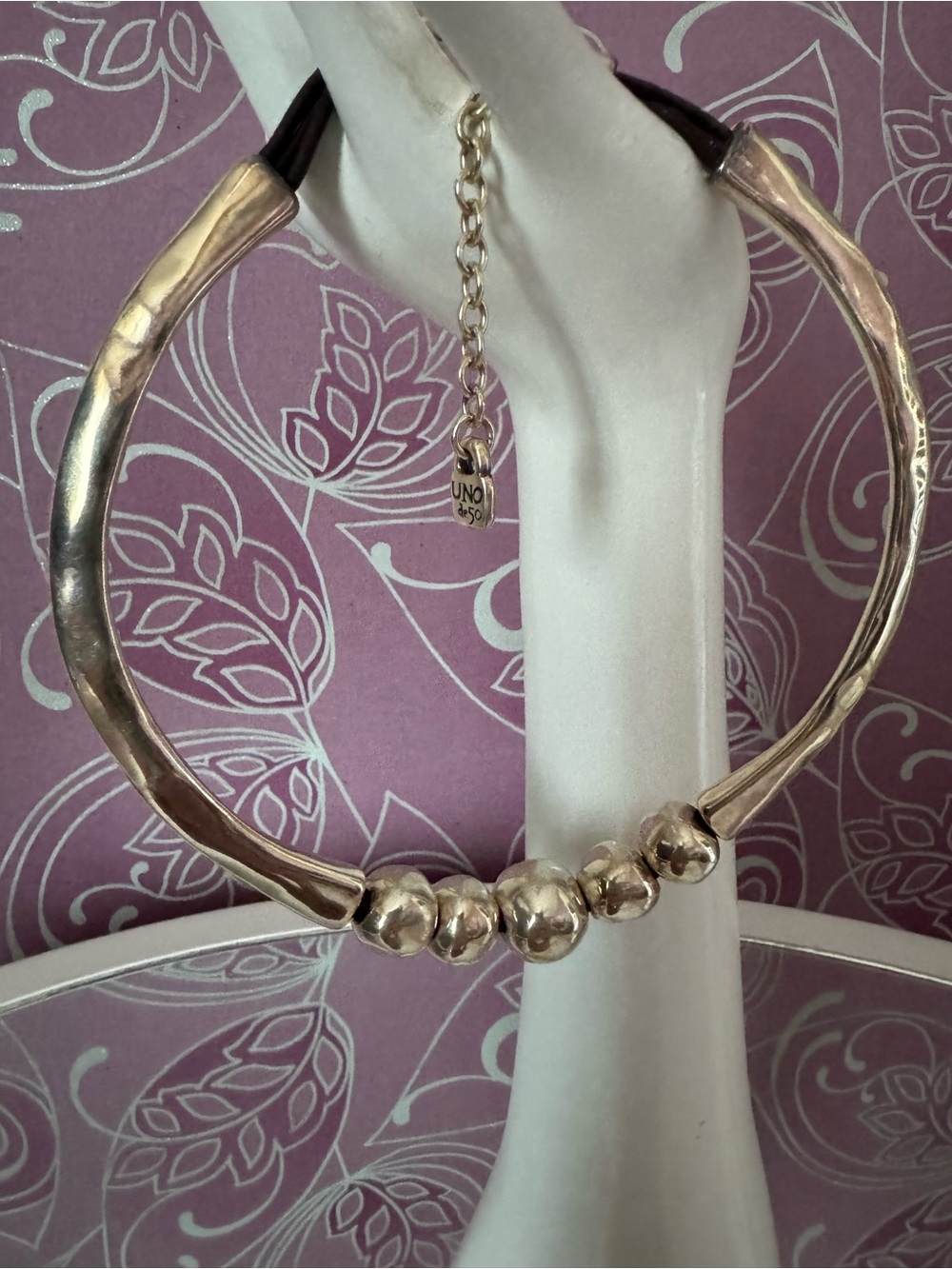 Uno de 50 silver plated choker necklace with balls